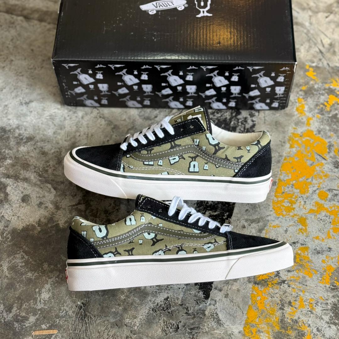 OldSkool x Undefeated vance
