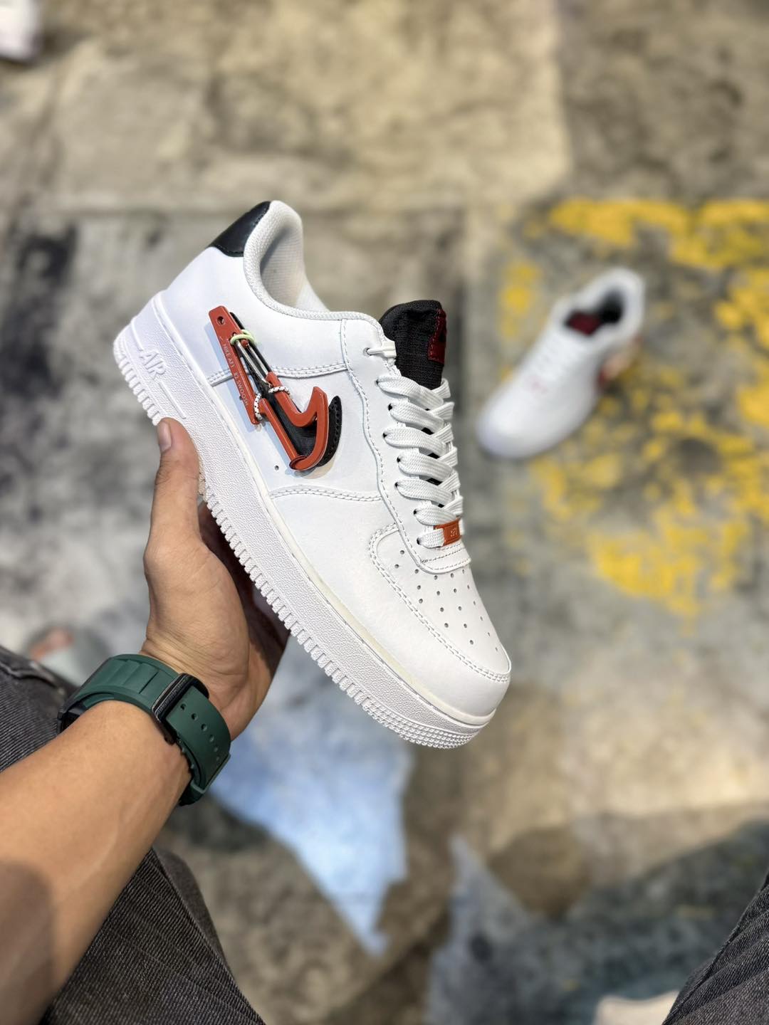 AF1L