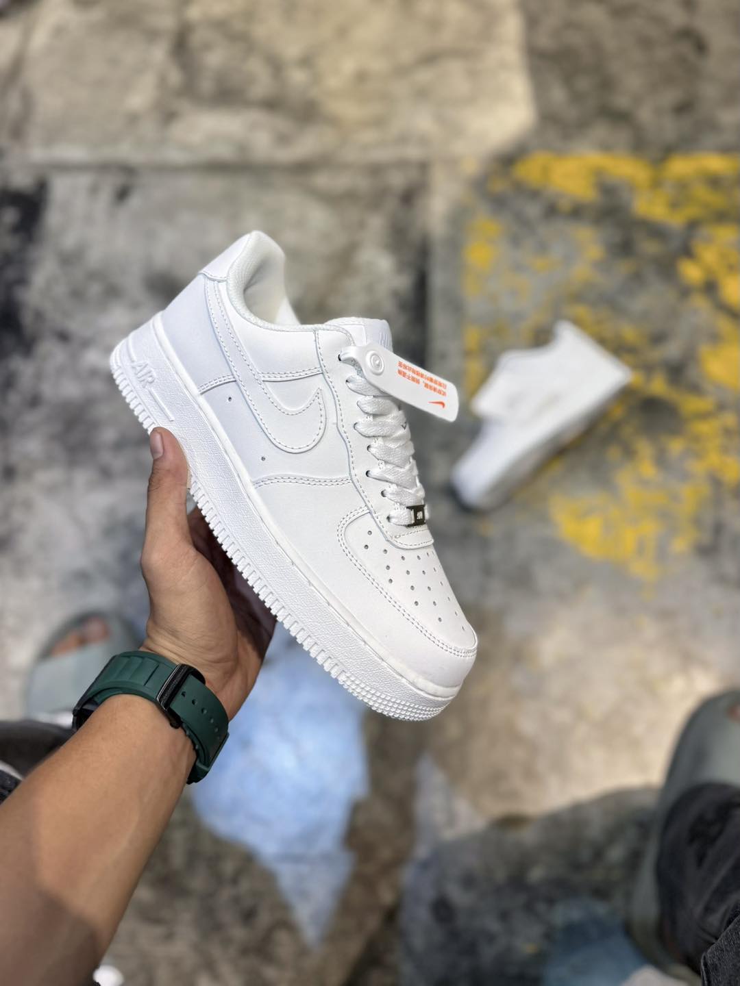 AF1L