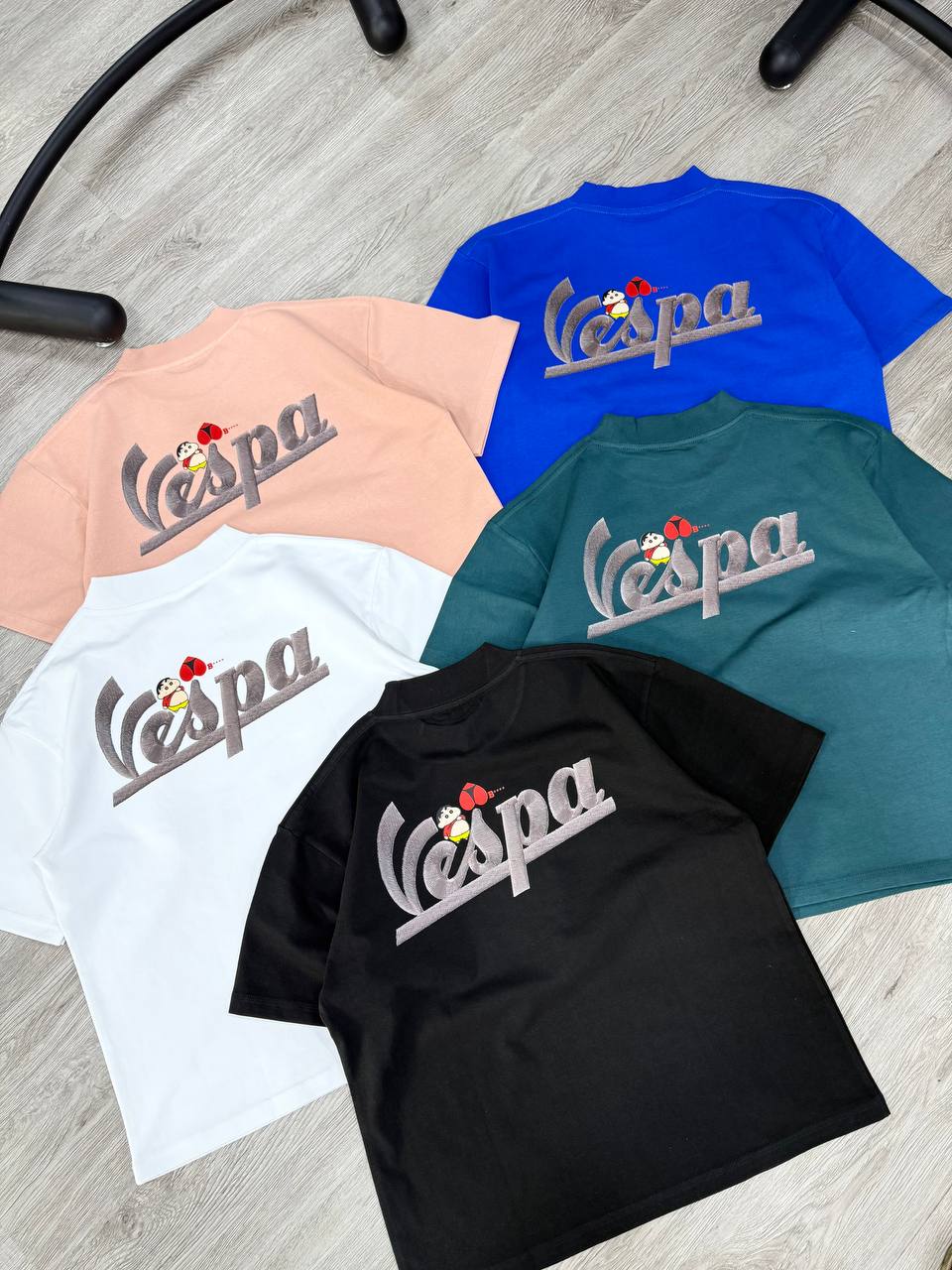 Vespa SHIN JAN Boxy Fit