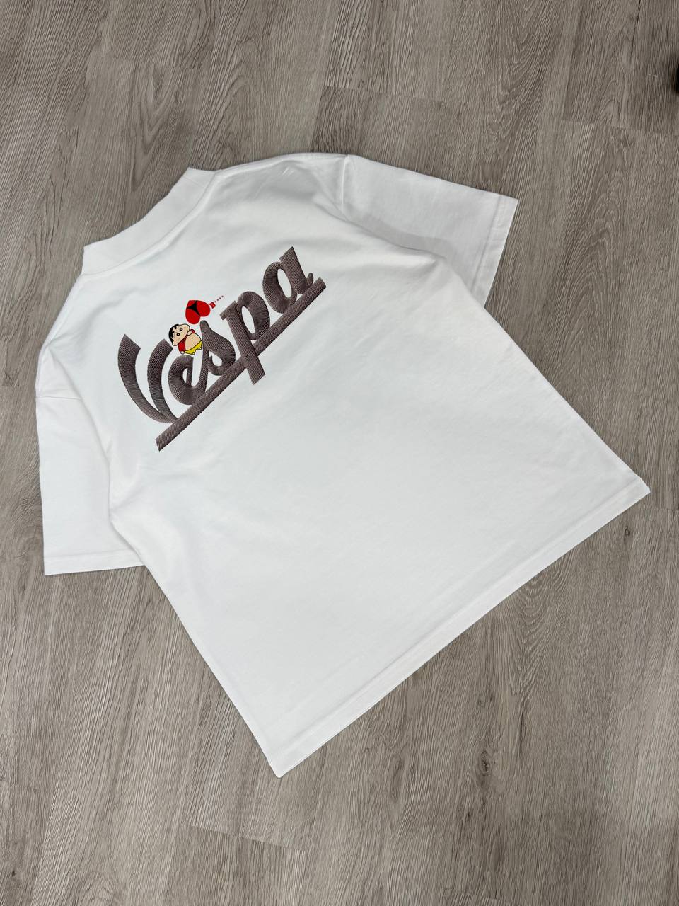 Vespa SHIN JAN Boxy Fit